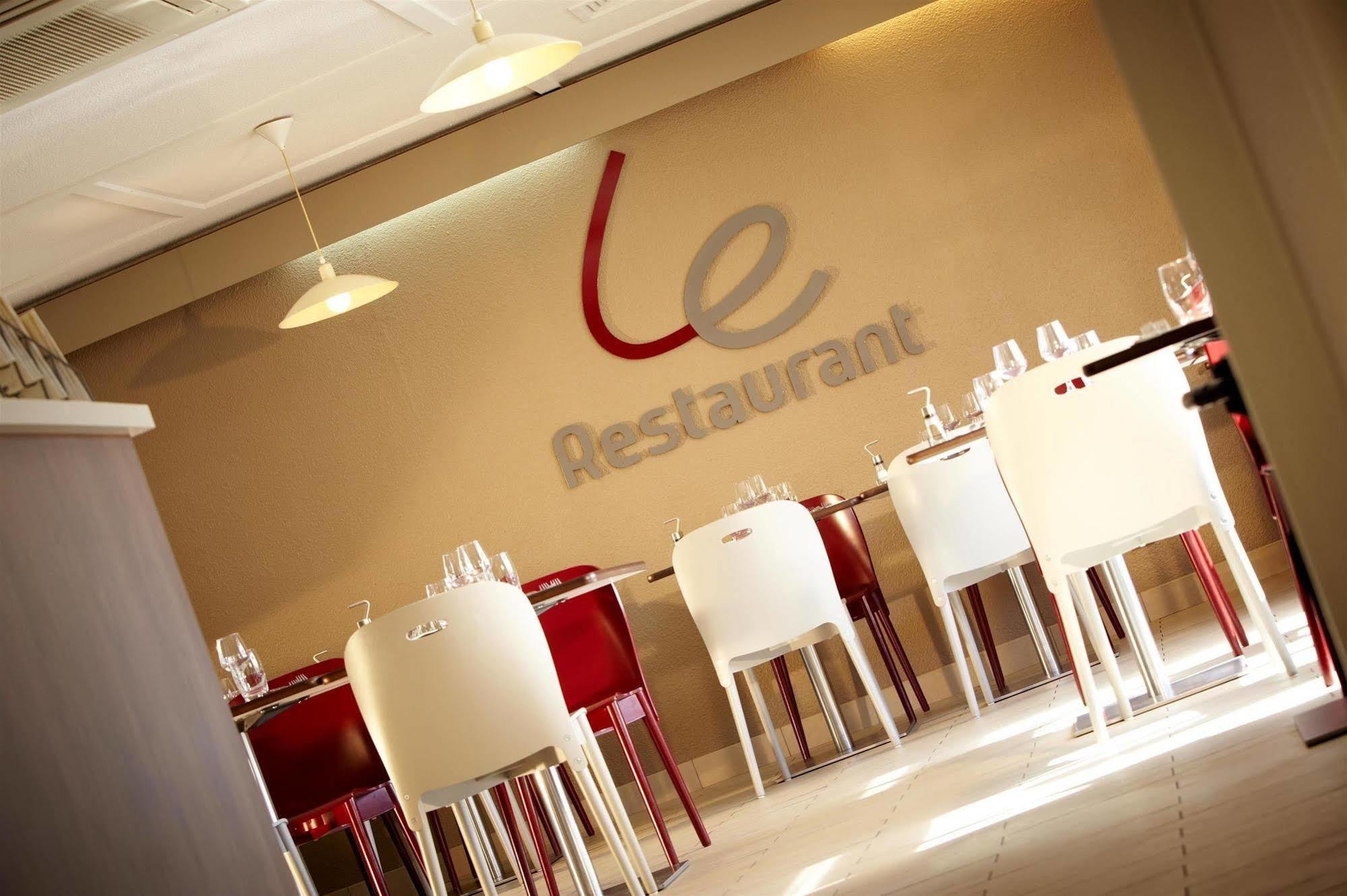 Hotel Campanile Bordeaux Ouest - 3*
